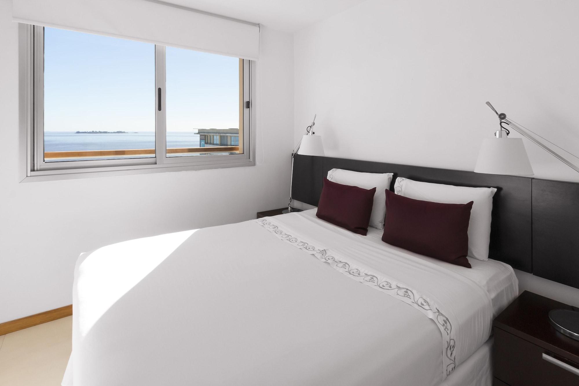 Real Colonia Hotel & Suites Колонія-дель-Сакраменто Екстер'єр фото
